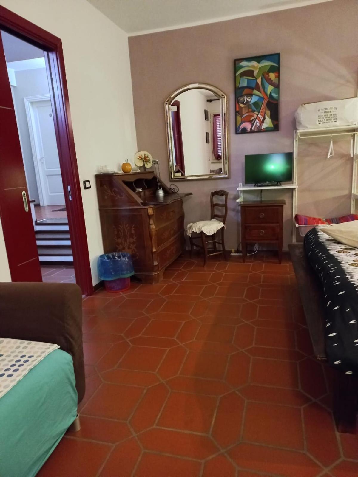 B&B Filomena Santa Giusta Exterior foto